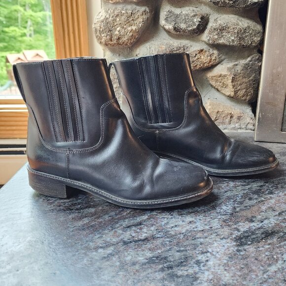 L.L. Bean Black Leather Rounded Toe Slip-On Boots Size 8.5M - Picture 9 of 15